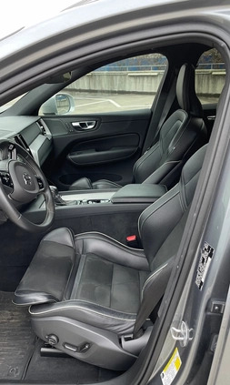 Volvo XC 60 cena 144900 przebieg: 60000, rok produkcji 2019 z Zabłudów małe 781